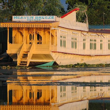 Heaven Breeze Group Of Houseboats Hotel Srinagar  Luaran gambar